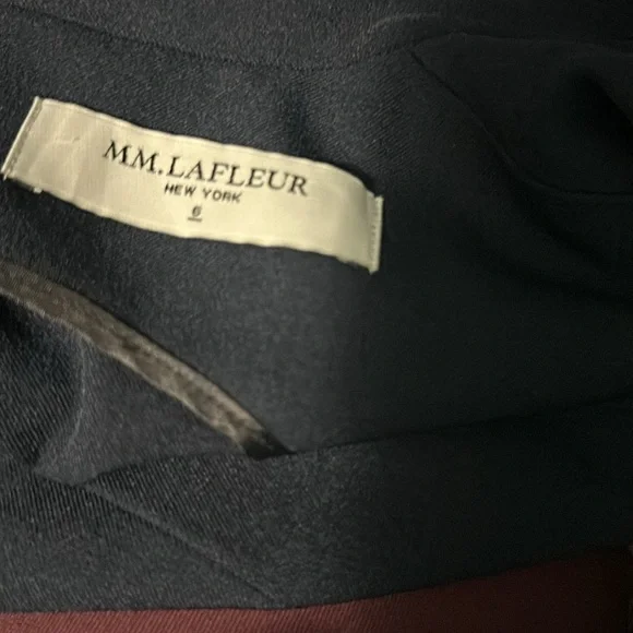 MM.LAFLEUR Elegant Navy Sleeveless Dress - Picture 6 of 7